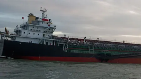 Motor de colheitadeira agrícola Yuchai da China com escape SCR, série Yc6a, 7,255 L, 150 kW
