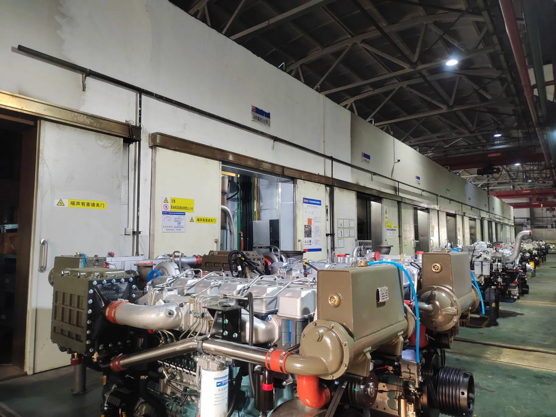 Motor Marítimo Yuchai, YC6T540C, 1800 rpm, 540 HP, Bomba de Injeção de Combustível Mecânica